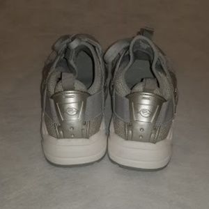 earth shoes gallivant
